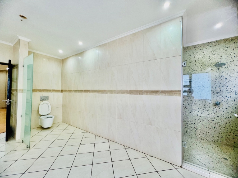 4 Bedroom Property for Sale in Silver Lakes Gauteng