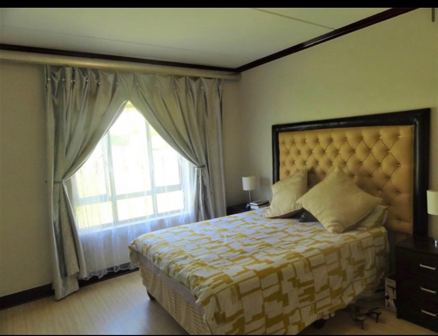 To Let 3 Bedroom Property for Rent in Craigavon Gauteng