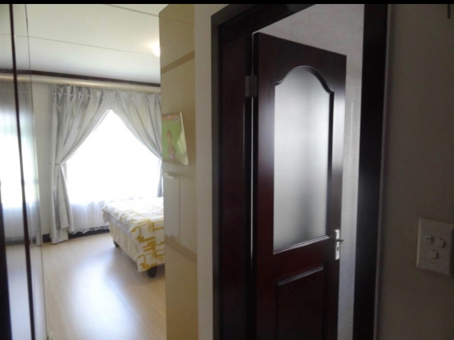 To Let 3 Bedroom Property for Rent in Craigavon Gauteng