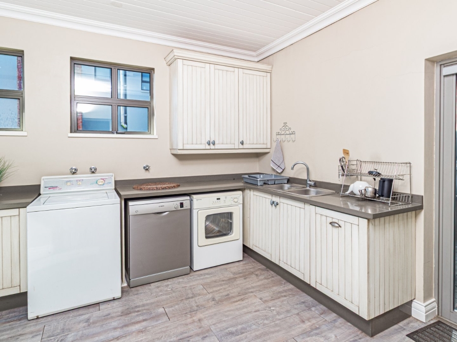 4 Bedroom Property for Sale in Copperleaf Estate Gauteng