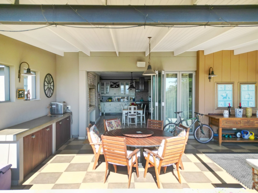 4 Bedroom Property for Sale in Copperleaf Estate Gauteng