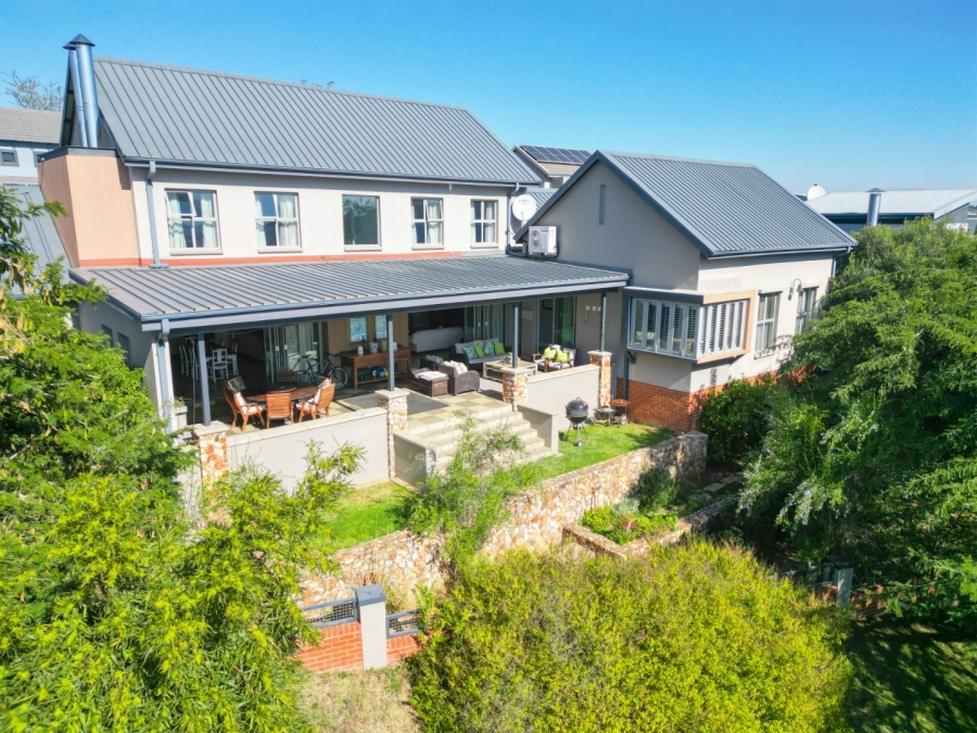 4 Bedroom Property for Sale in Copperleaf Estate Gauteng