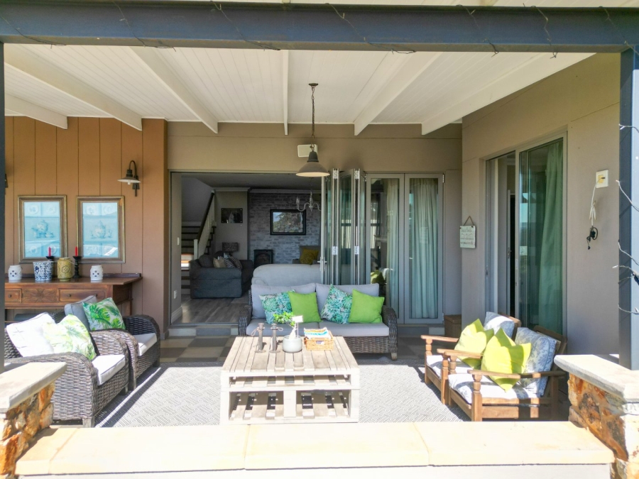 4 Bedroom Property for Sale in Copperleaf Estate Gauteng