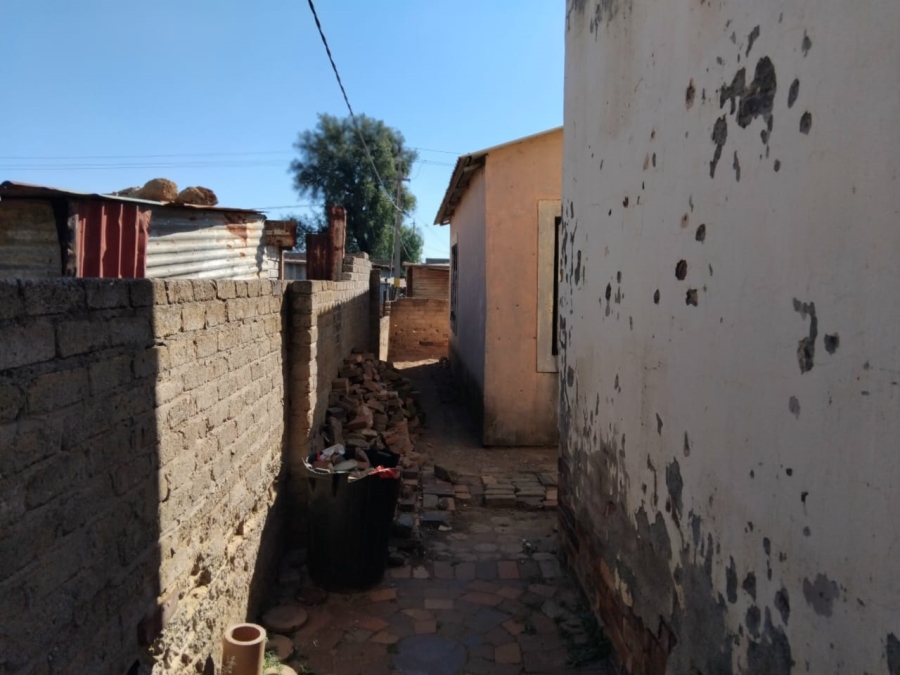 2 Bedroom Property for Sale in Lenasia Ext 1 Gauteng