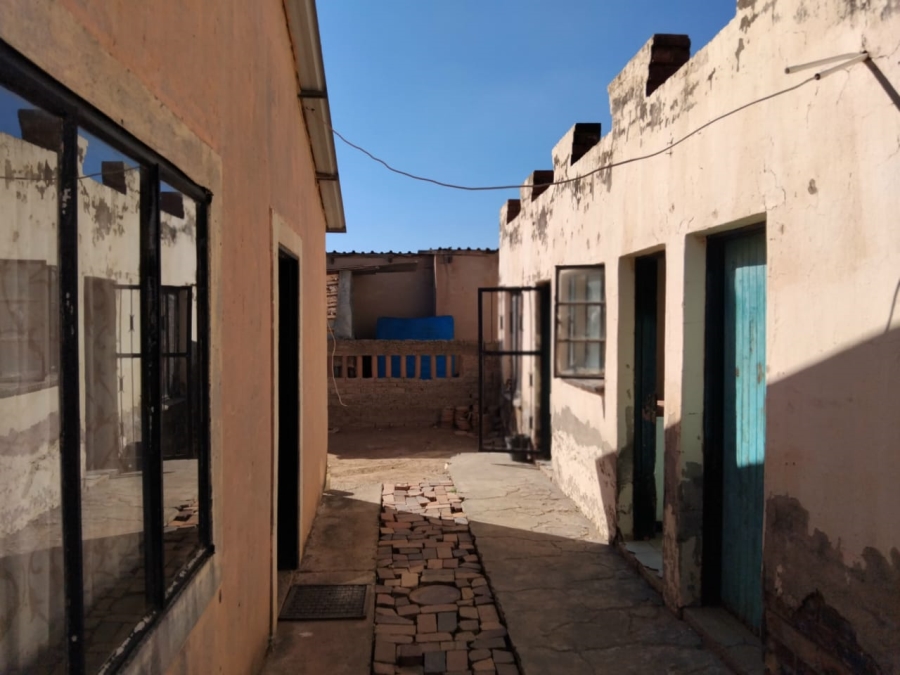 2 Bedroom Property for Sale in Lenasia Ext 1 Gauteng