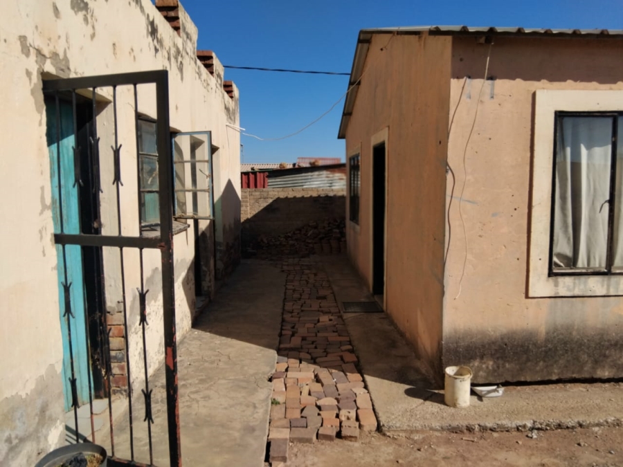 2 Bedroom Property for Sale in Lenasia Ext 1 Gauteng