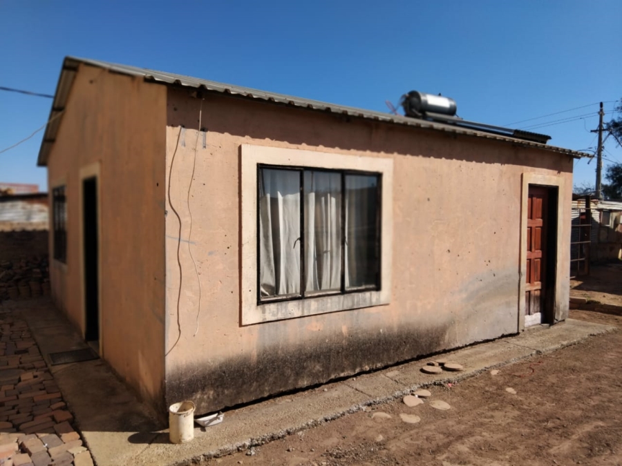 2 Bedroom Property for Sale in Lenasia Ext 1 Gauteng