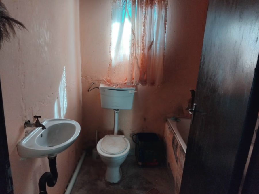 2 Bedroom Property for Sale in Lenasia Ext 1 Gauteng