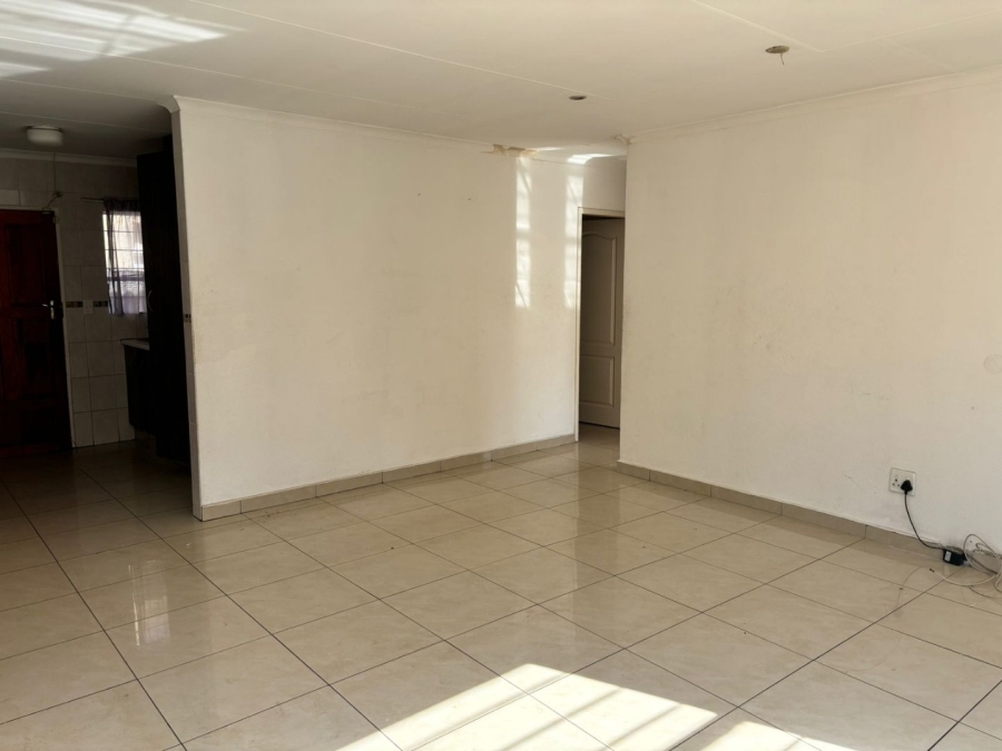 To Let 3 Bedroom Property for Rent in Alveda Gauteng