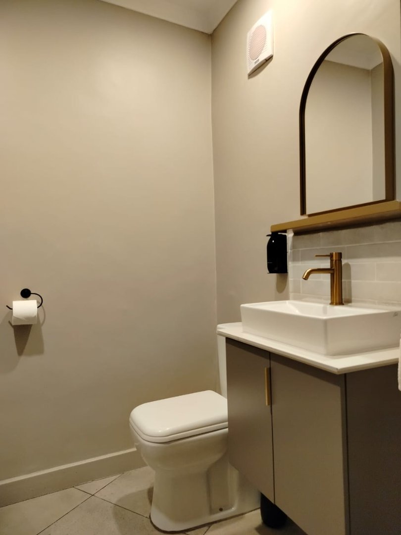 1 Bedroom Property for Sale in Sandown Gauteng