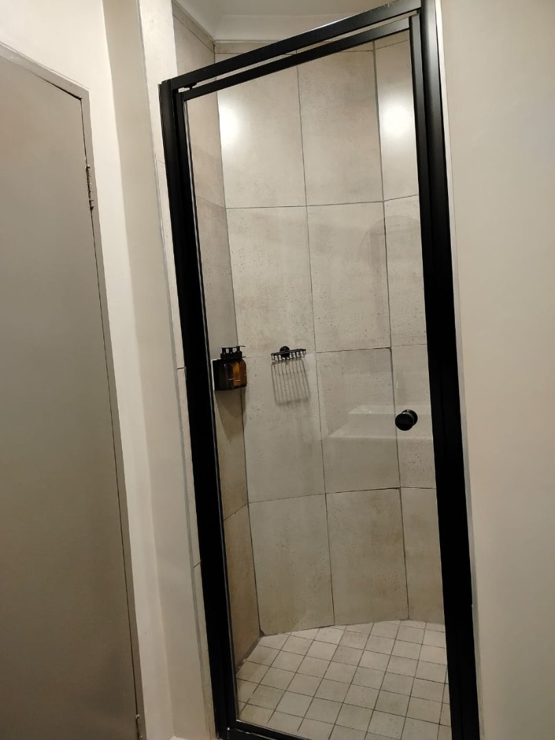1 Bedroom Property for Sale in Sandown Gauteng