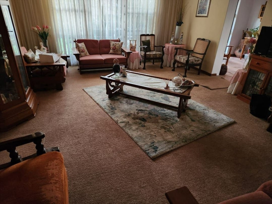4 Bedroom Property for Sale in Birchleigh Gauteng