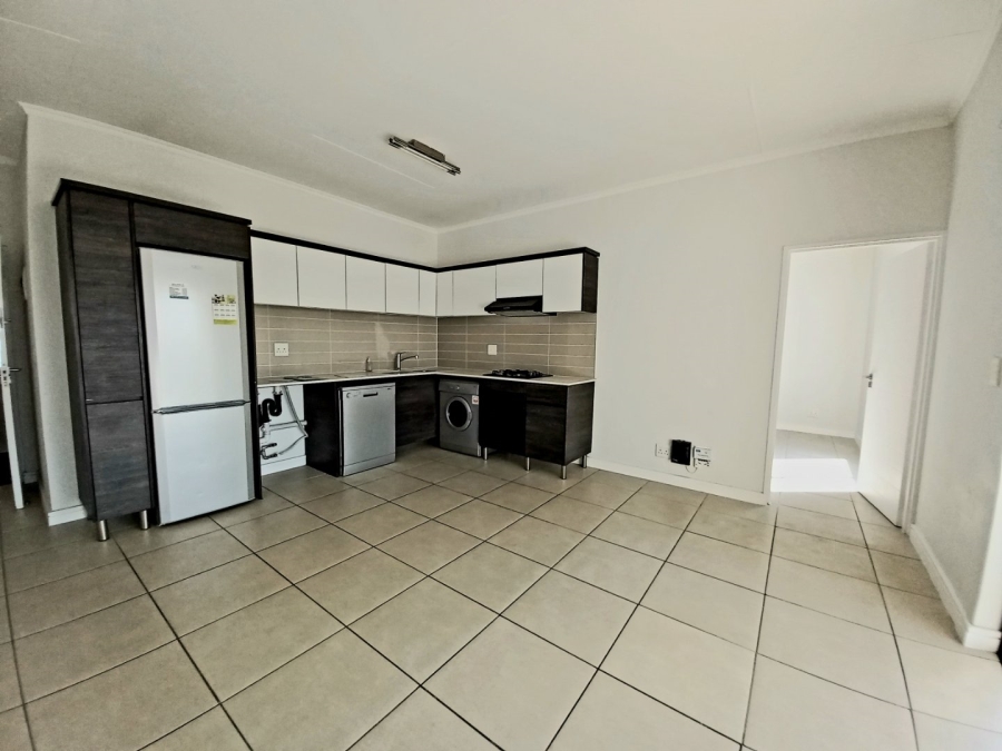 1 Bedroom Property for Sale in Greenstone Hill Gauteng