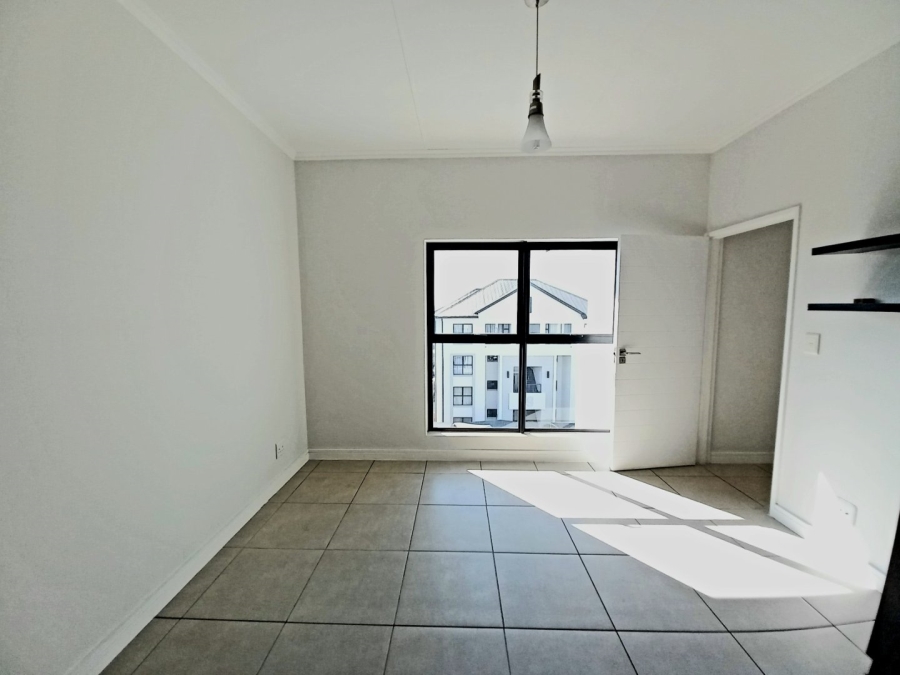 1 Bedroom Property for Sale in Greenstone Hill Gauteng