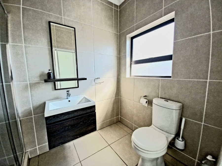 1 Bedroom Property for Sale in Greenstone Hill Gauteng