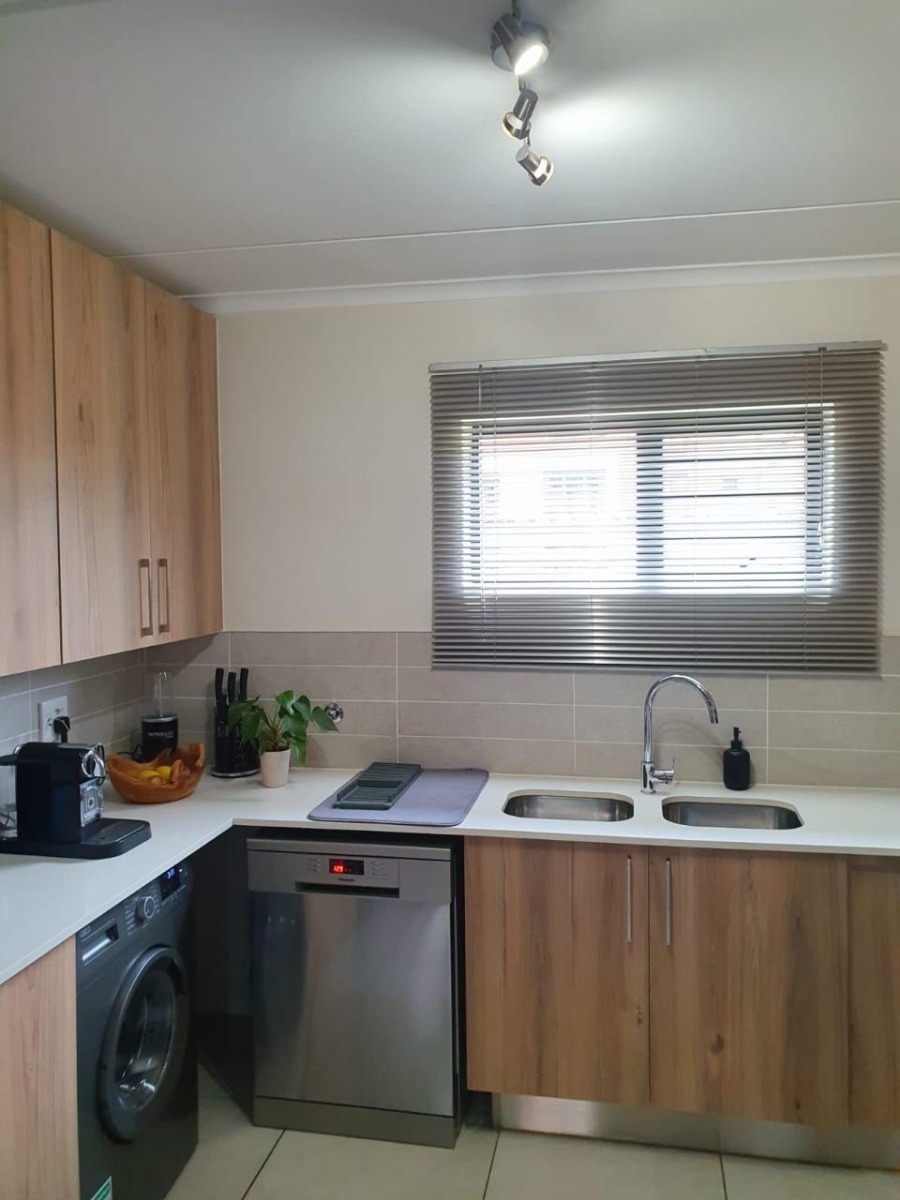 To Let 2 Bedroom Property for Rent in Irene Gauteng