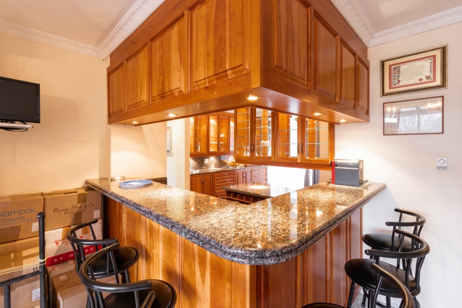 To Let 3 Bedroom Property for Rent in Riviera Gauteng