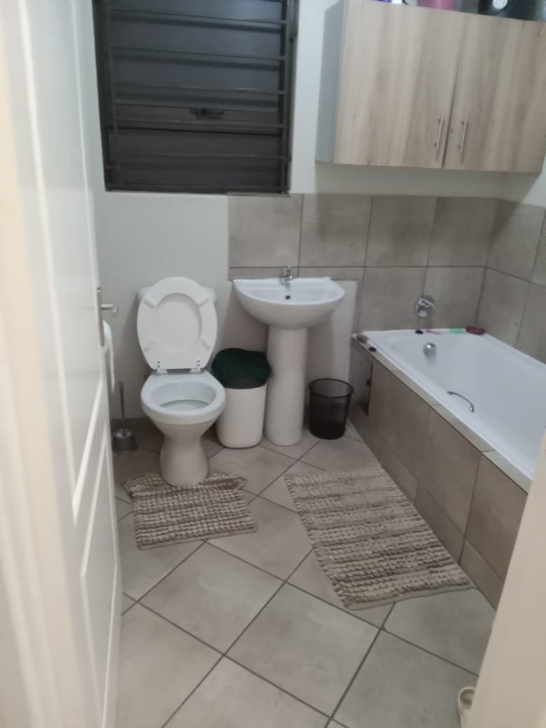 3 Bedroom Property for Sale in Windmill Park Gauteng