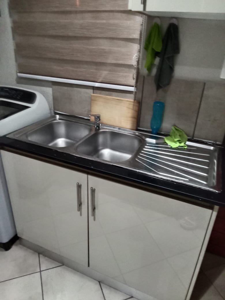 3 Bedroom Property for Sale in Windmill Park Gauteng