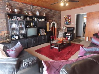 4 Bedroom Property for Sale in Dawnview Gauteng