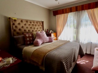 4 Bedroom Property for Sale in Dawnview Gauteng