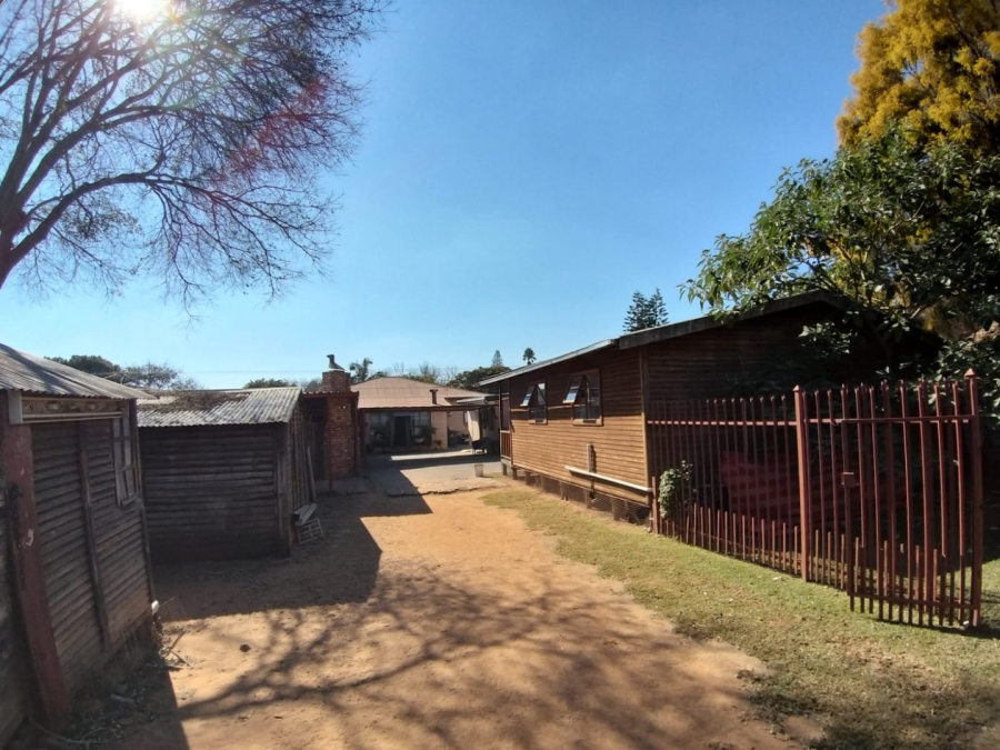 3 Bedroom Property for Sale in Capital Park Gauteng