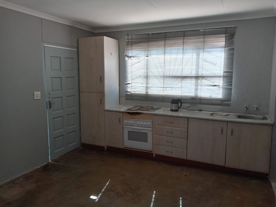 2 Bedroom Property for Sale in Soshanguve GG Gauteng