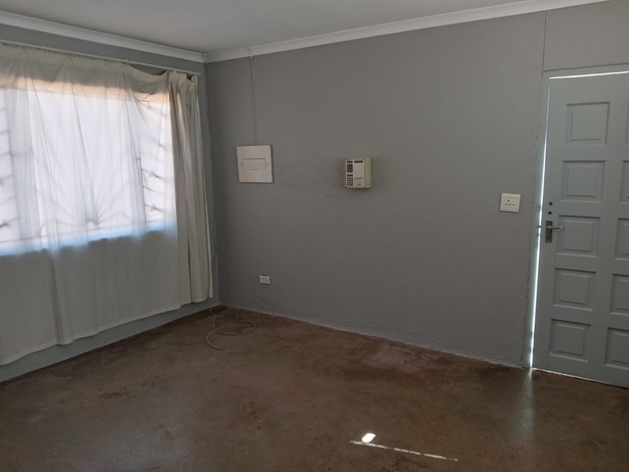 2 Bedroom Property for Sale in Soshanguve GG Gauteng