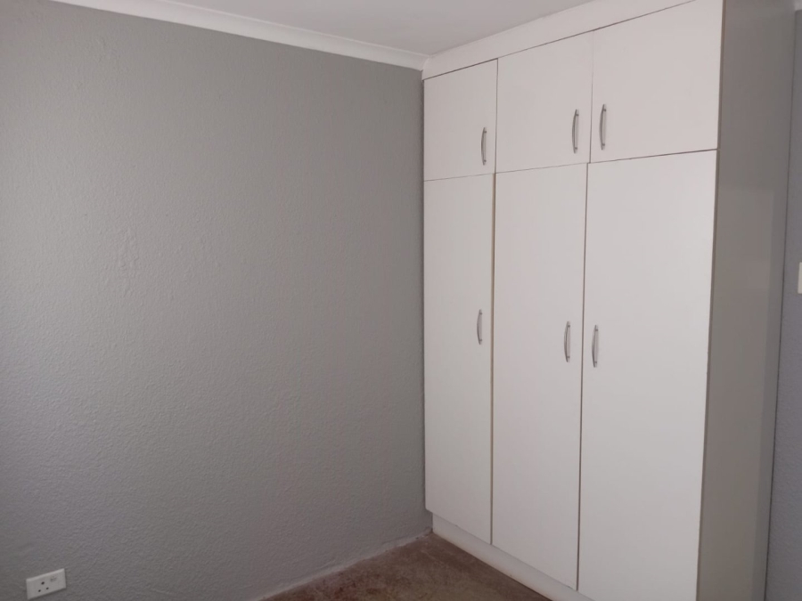 2 Bedroom Property for Sale in Soshanguve GG Gauteng