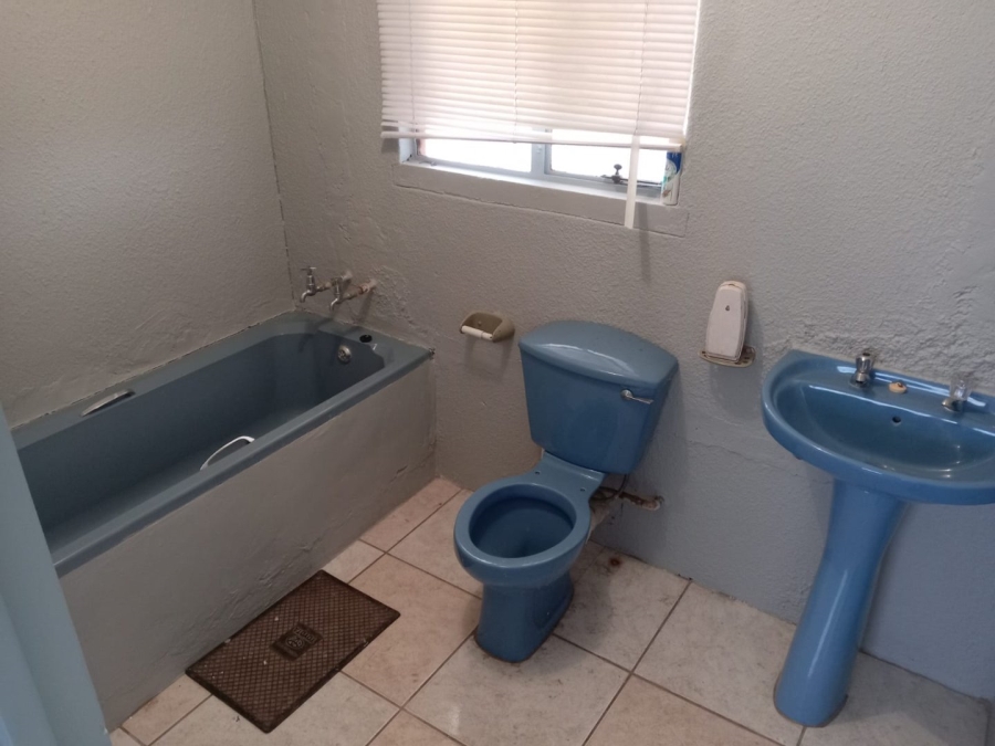 2 Bedroom Property for Sale in Soshanguve GG Gauteng