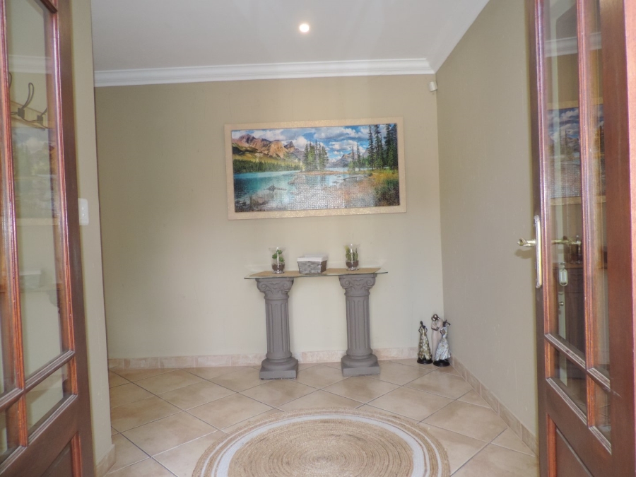 4 Bedroom Property for Sale in Moreleta Park Gauteng