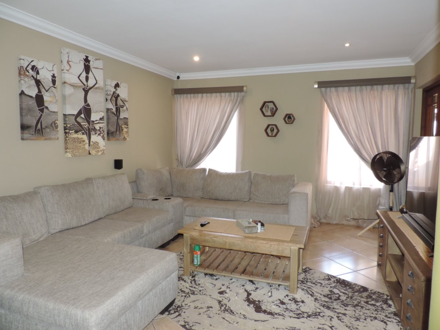 4 Bedroom Property for Sale in Moreleta Park Gauteng