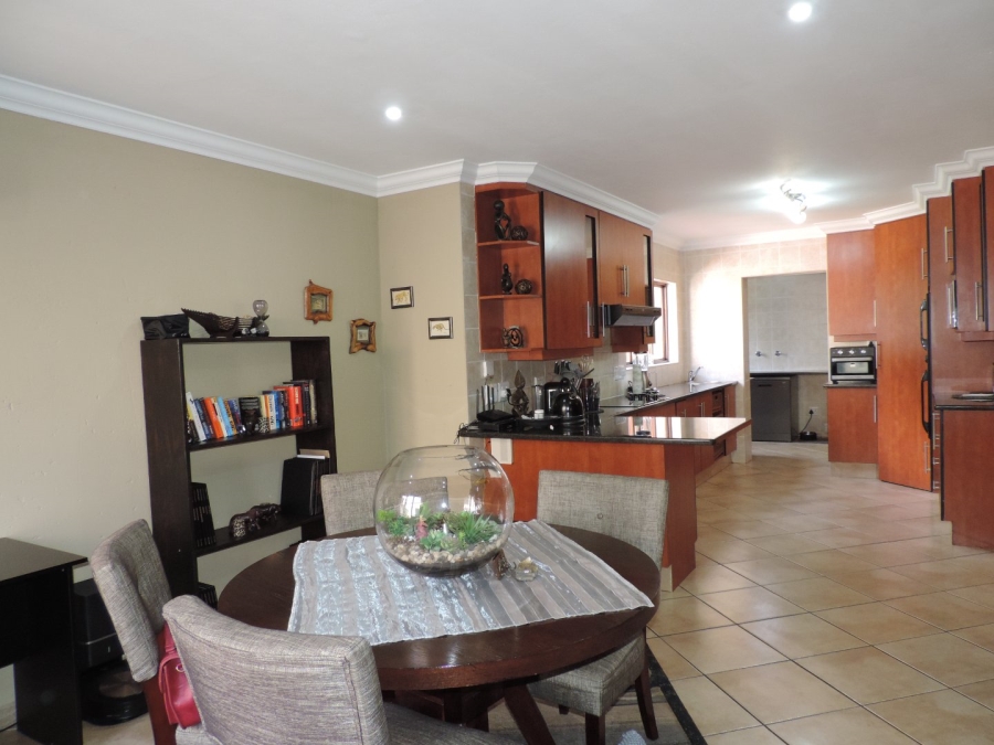 4 Bedroom Property for Sale in Moreleta Park Gauteng