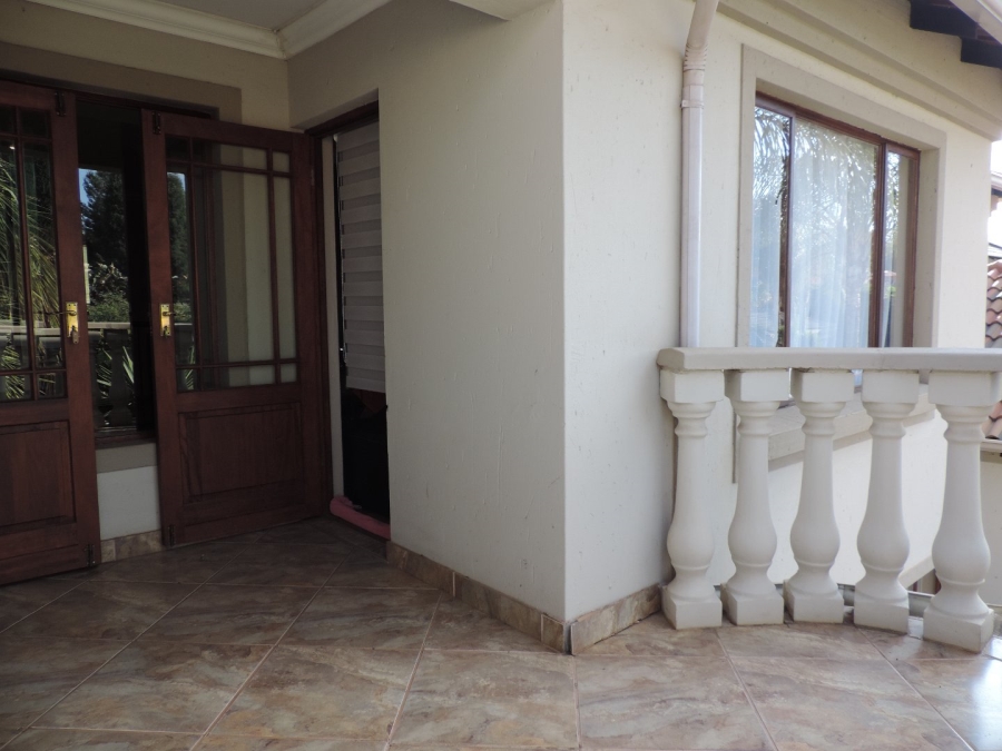 4 Bedroom Property for Sale in Moreleta Park Gauteng