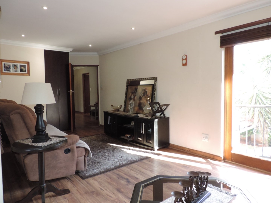 4 Bedroom Property for Sale in Moreleta Park Gauteng