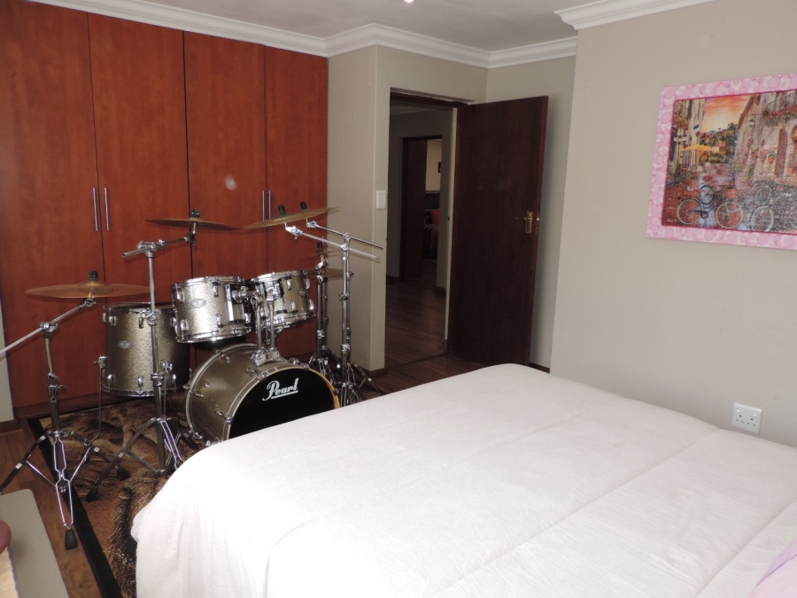 4 Bedroom Property for Sale in Moreleta Park Gauteng