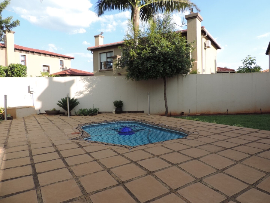 4 Bedroom Property for Sale in Moreleta Park Gauteng