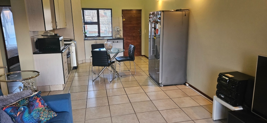 2 Bedroom Property for Sale in Waterstone Park Gauteng