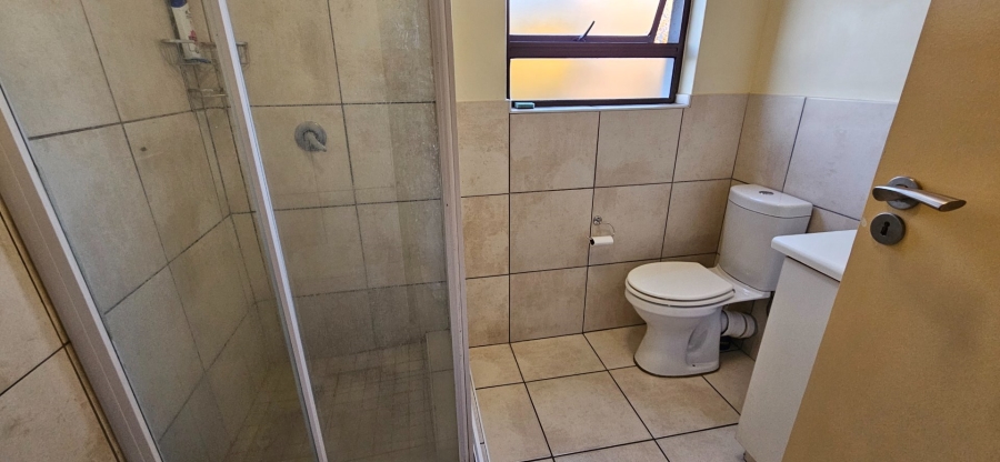 2 Bedroom Property for Sale in Waterstone Park Gauteng
