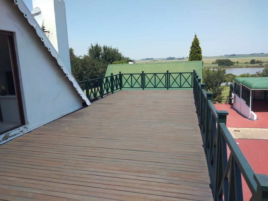 4 Bedroom Property for Sale in Vaalview Gauteng