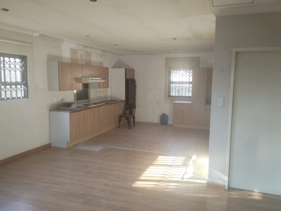 To Let 1 Bedroom Property for Rent in Edenvale Central Gauteng