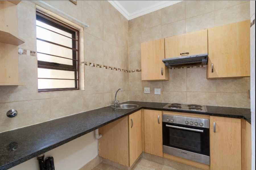 To Let 2 Bedroom Property for Rent in Lonehill Gauteng