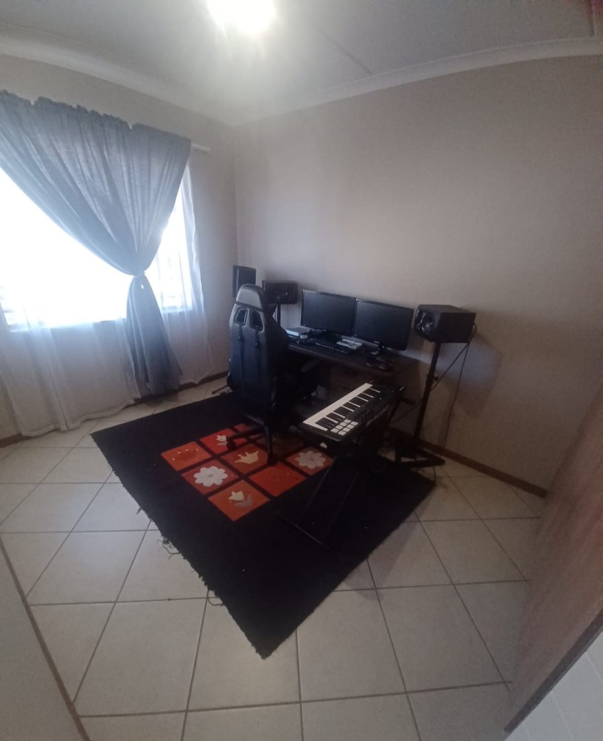 2 Bedroom Property for Sale in Sagewood Gauteng