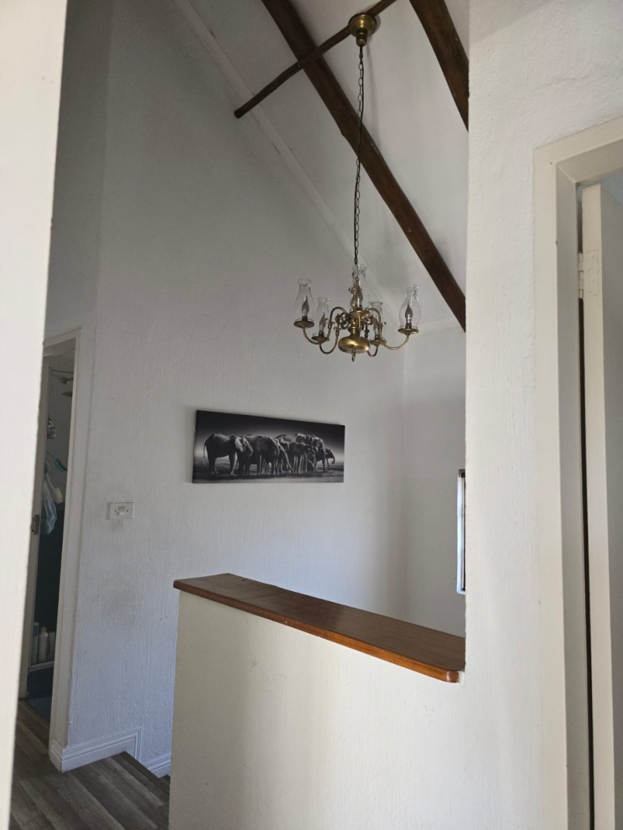 3 Bedroom Property for Sale in Buccleuch Gauteng