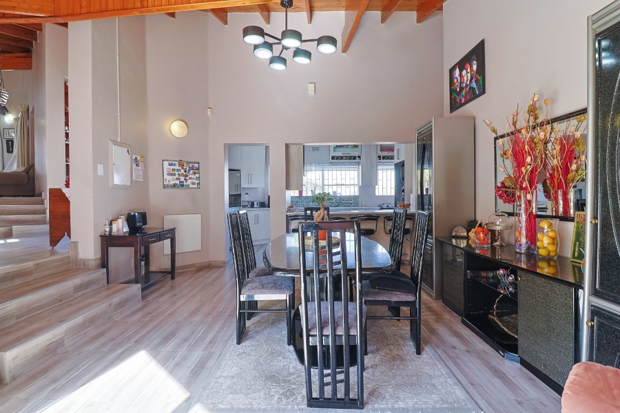4 Bedroom Property for Sale in Bassonia Gauteng