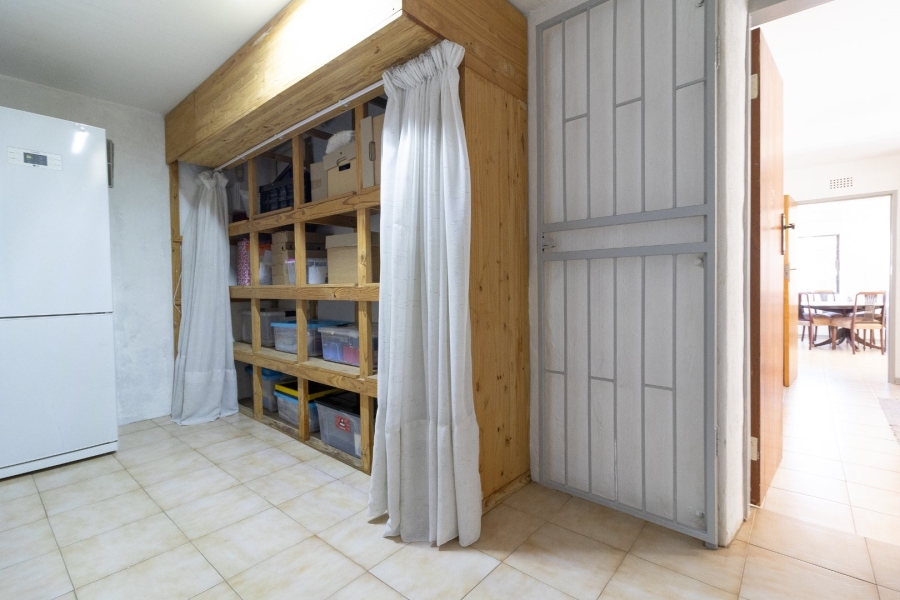 4 Bedroom Property for Sale in Bassonia Gauteng