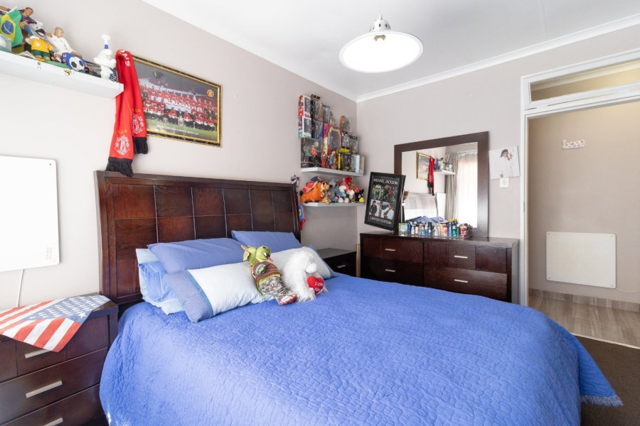 4 Bedroom Property for Sale in Bassonia Gauteng