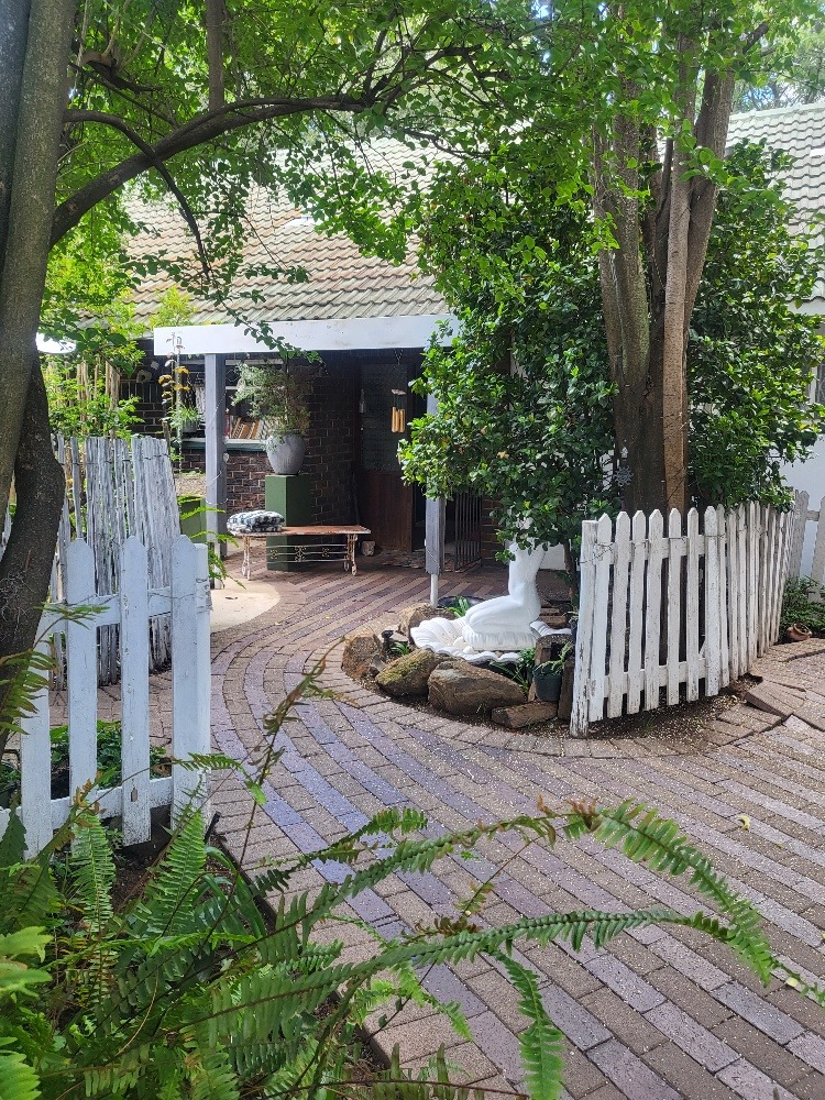 6 Bedroom Property for Sale in Bryanston Gauteng