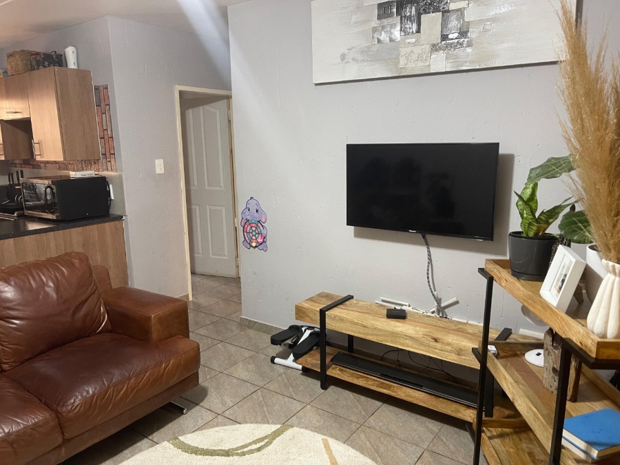 2 Bedroom Property for Sale in Groblerpark Gauteng