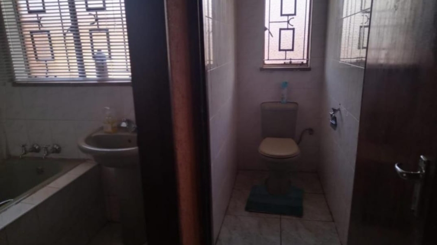 3 Bedroom Property for Sale in Sebokeng Zone 13 Gauteng